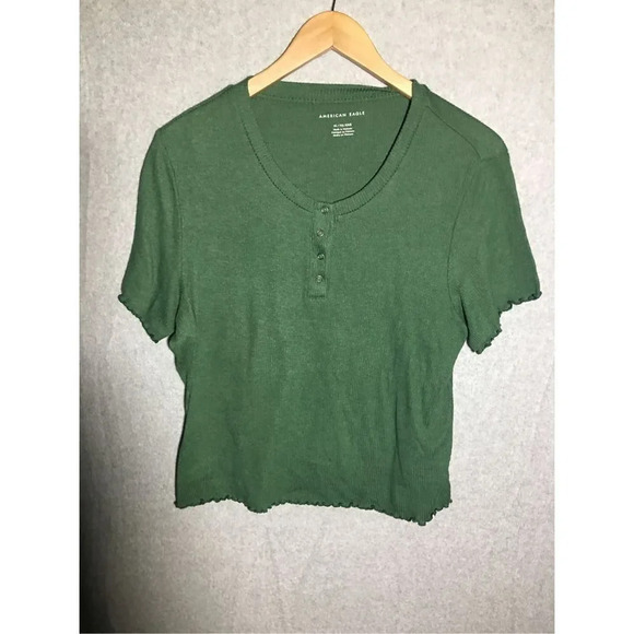 Womens American Eagle Shirt Emerald Green Button Lettuce Hem Casual Spring - Picture 1 of 4